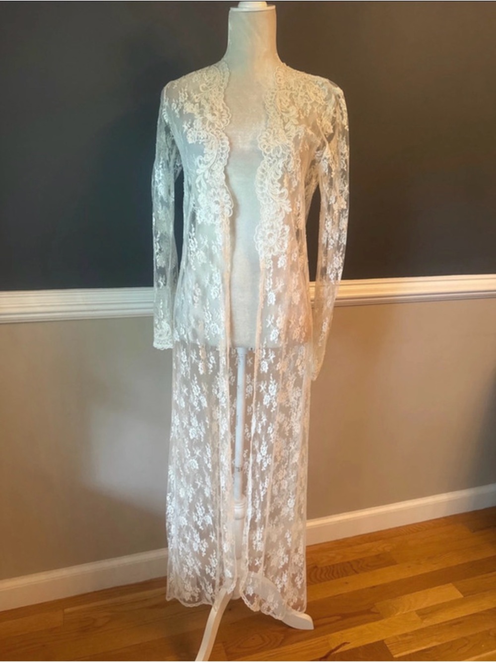 Vintage 90’s Ivory Sheer Lace Long Robe — Elegant Cover-Up